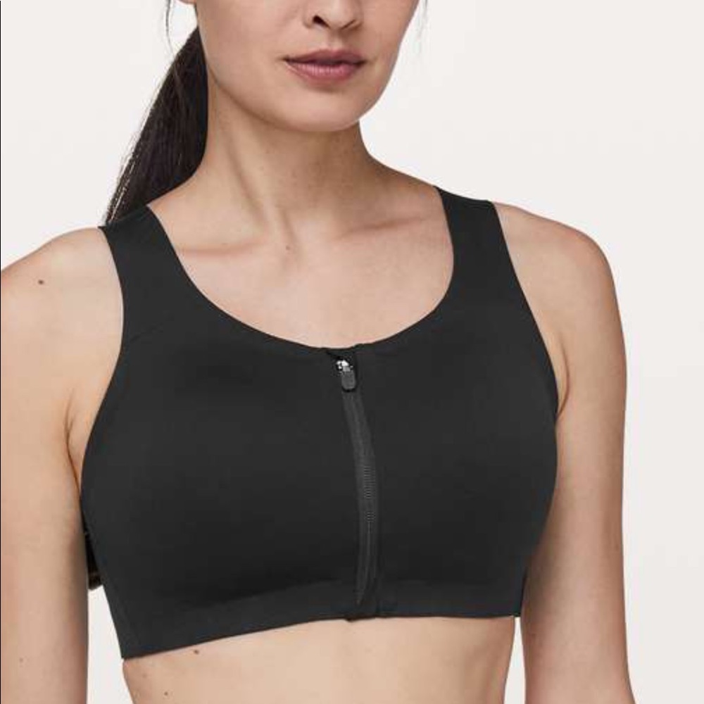 Lululemon Front Zip Sports Bra- Black- Size 4